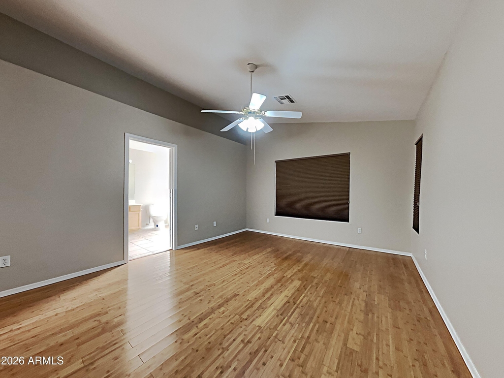 9305 E Medina Avenue - Photo 10