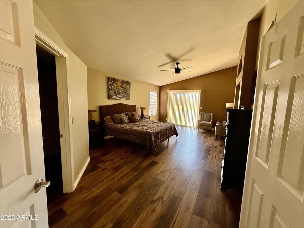 18882 N 77th Avenue - Photo 11