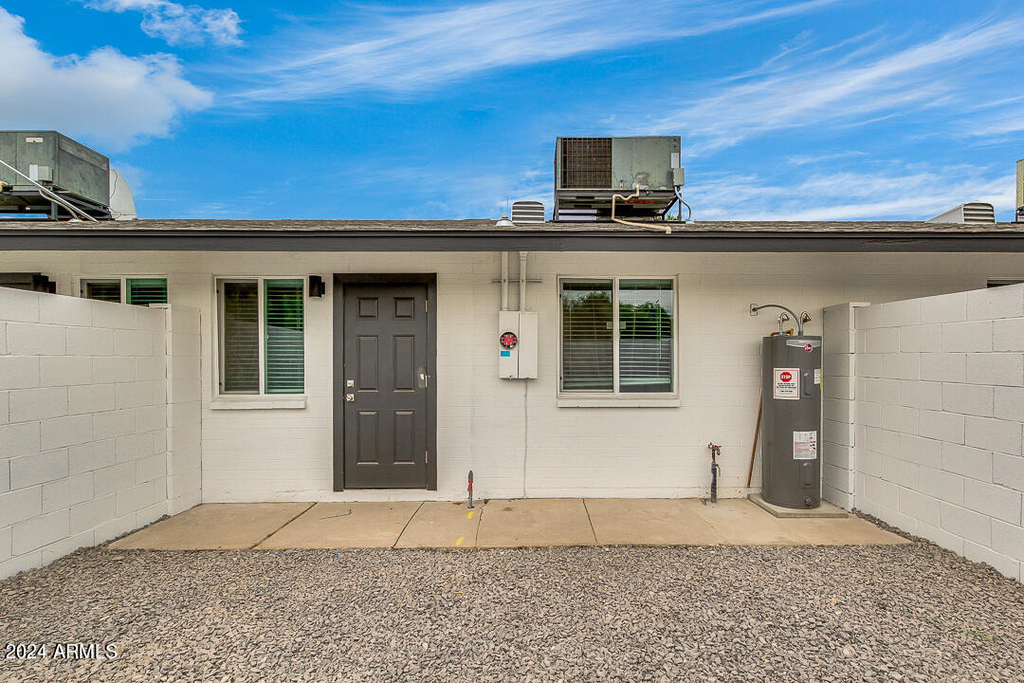 1648 W Colter Street - Photo 11