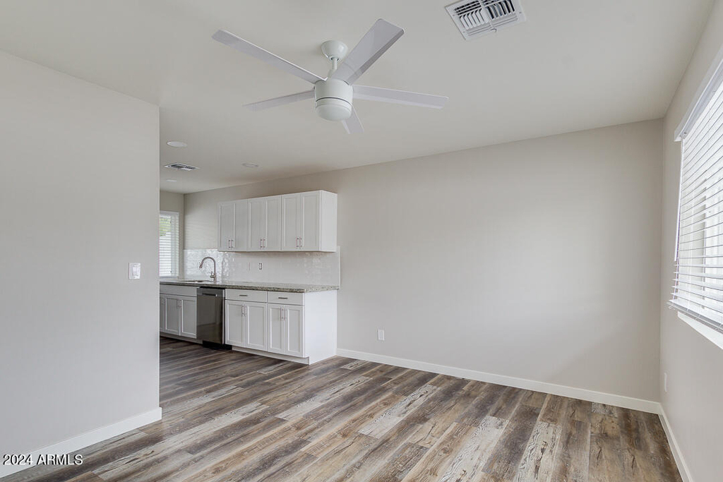 1648 W Colter Street - Photo 3