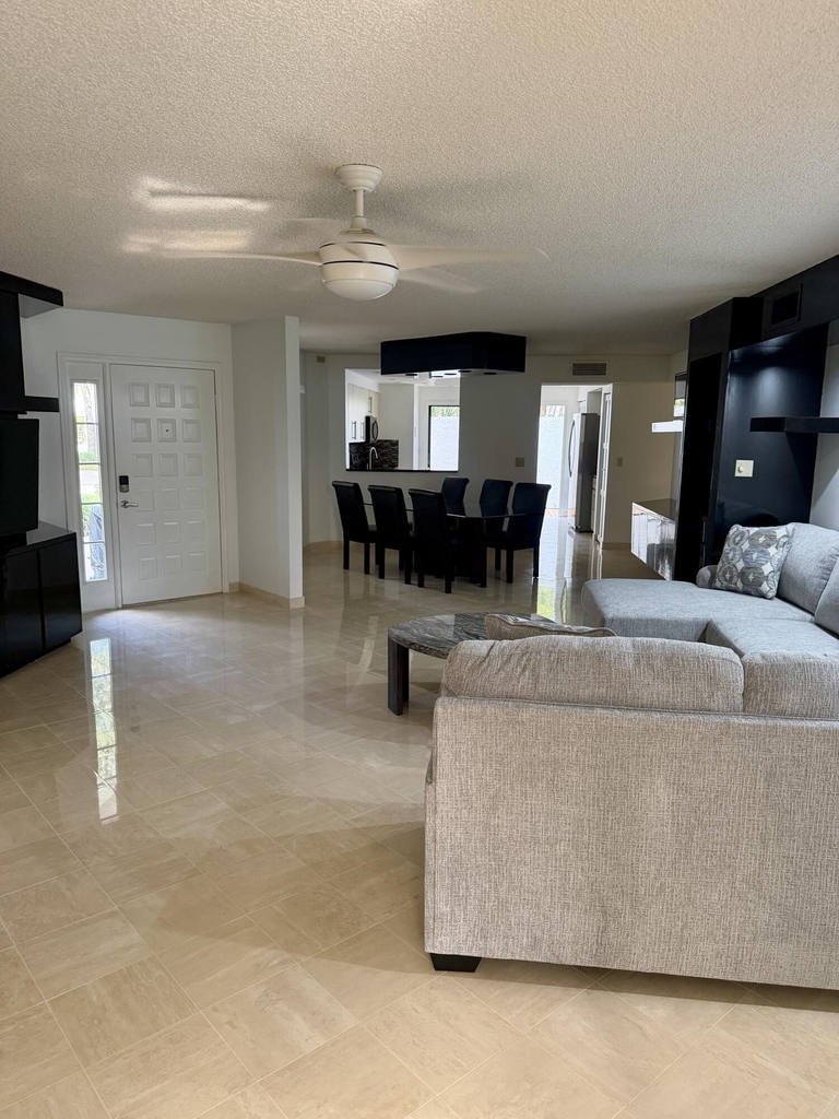 15321 Strathearn Drive - Photo 12