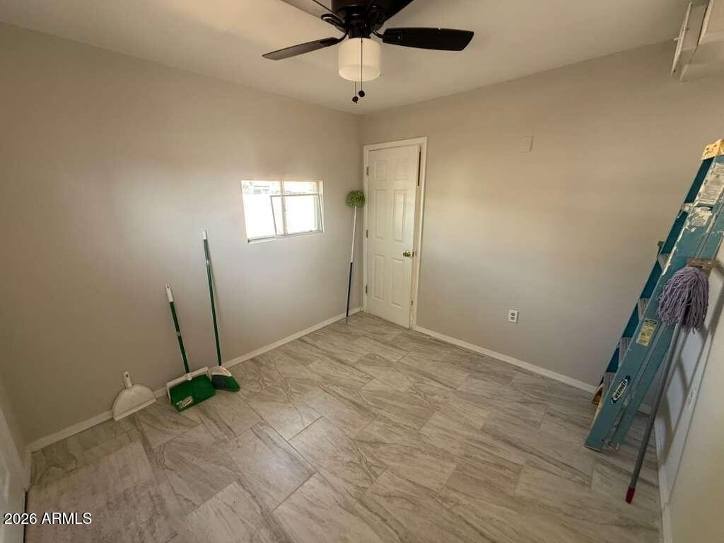 662 E Avenue - Photo 14