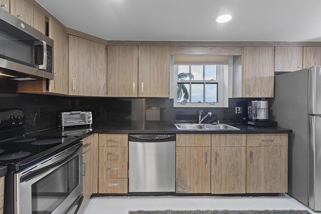 3475 S Ocean Boulevard - Photo 4