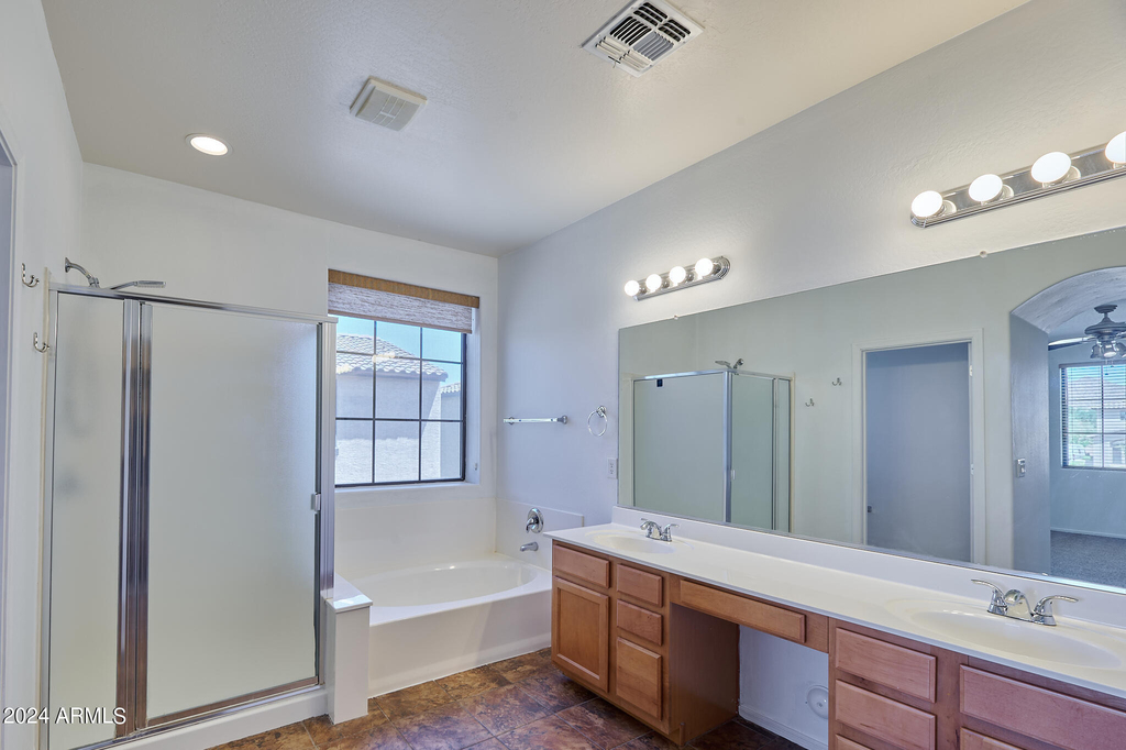 2340 W Dusty Wren Drive - Photo 13