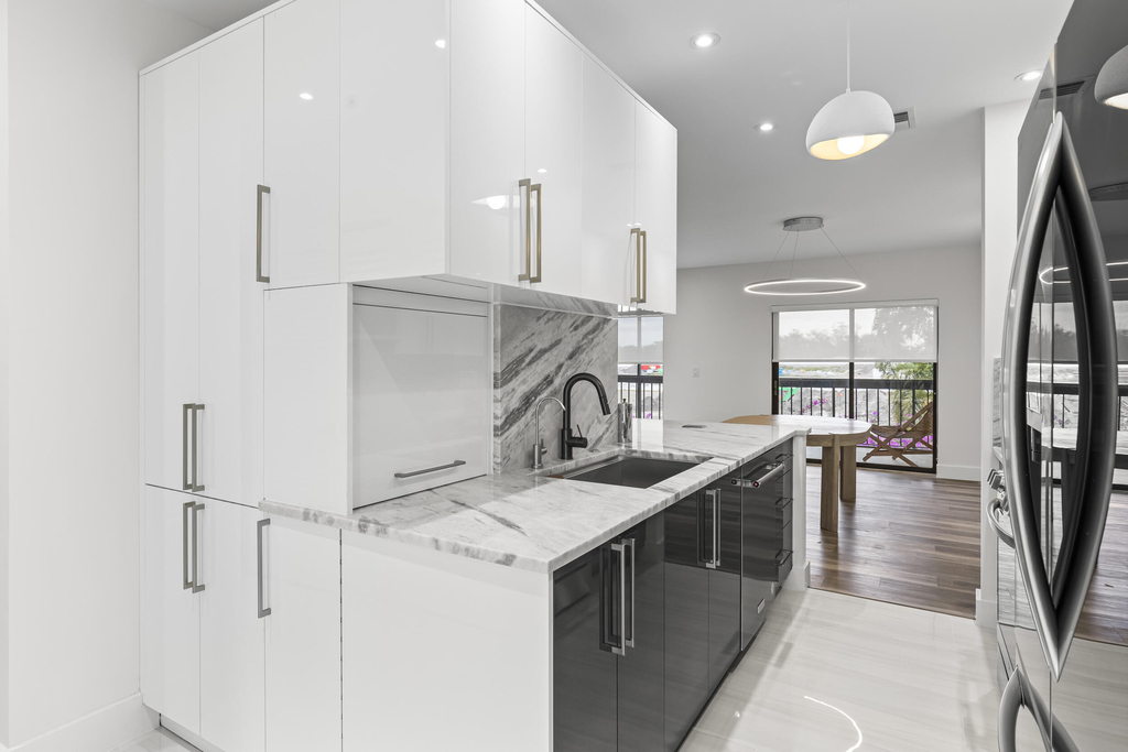 11311 Pond View Drive - Photo 6