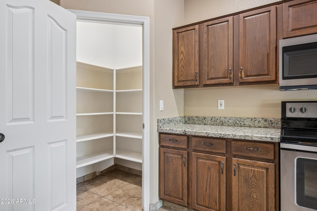 9161 W Salter Drive - Photo 20