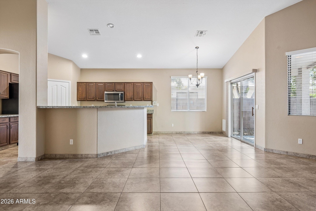 9161 W Salter Drive - Photo 15