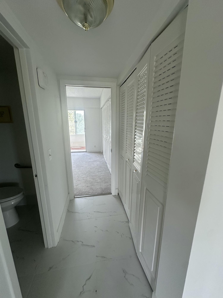 205 Mansfield Way E - Photo 6