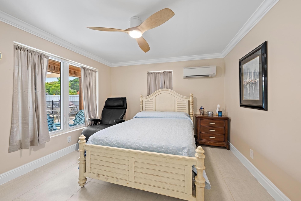 447 27th Street - Photo 4