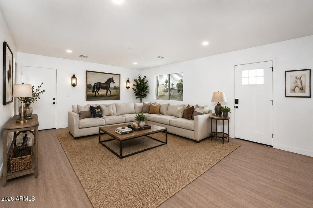 502 S Crismon Road - Photo 0