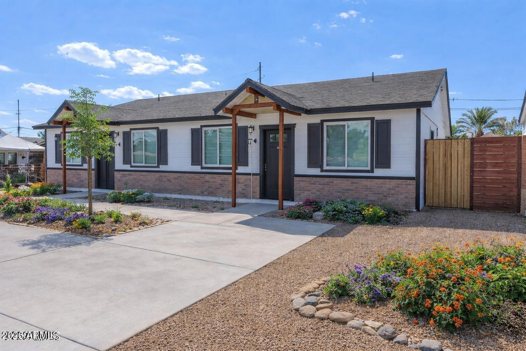 502 S Crismon Road - Photo 16