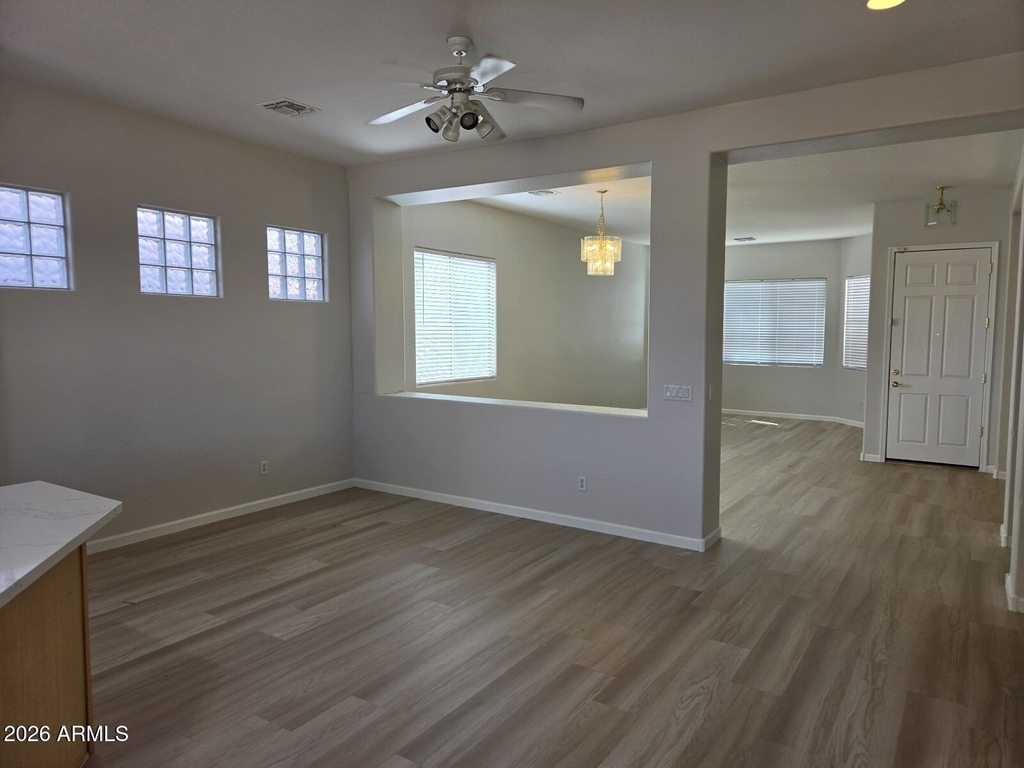 13426 W Jacobson Drive - Photo 10