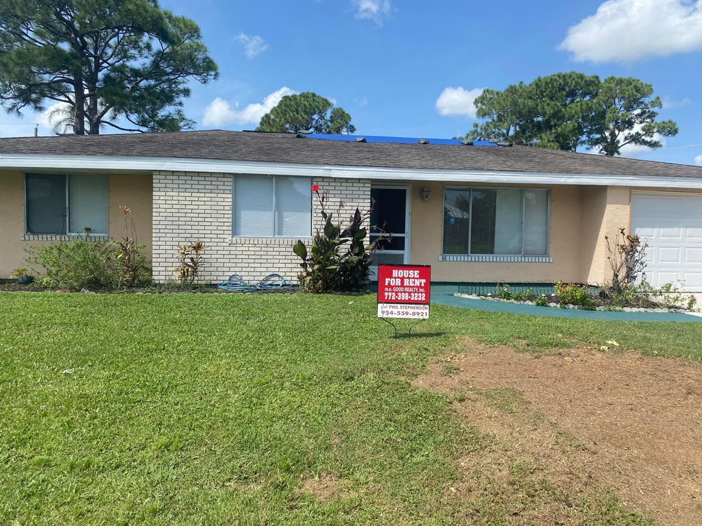 2222 Se Holland Street - Photo 10