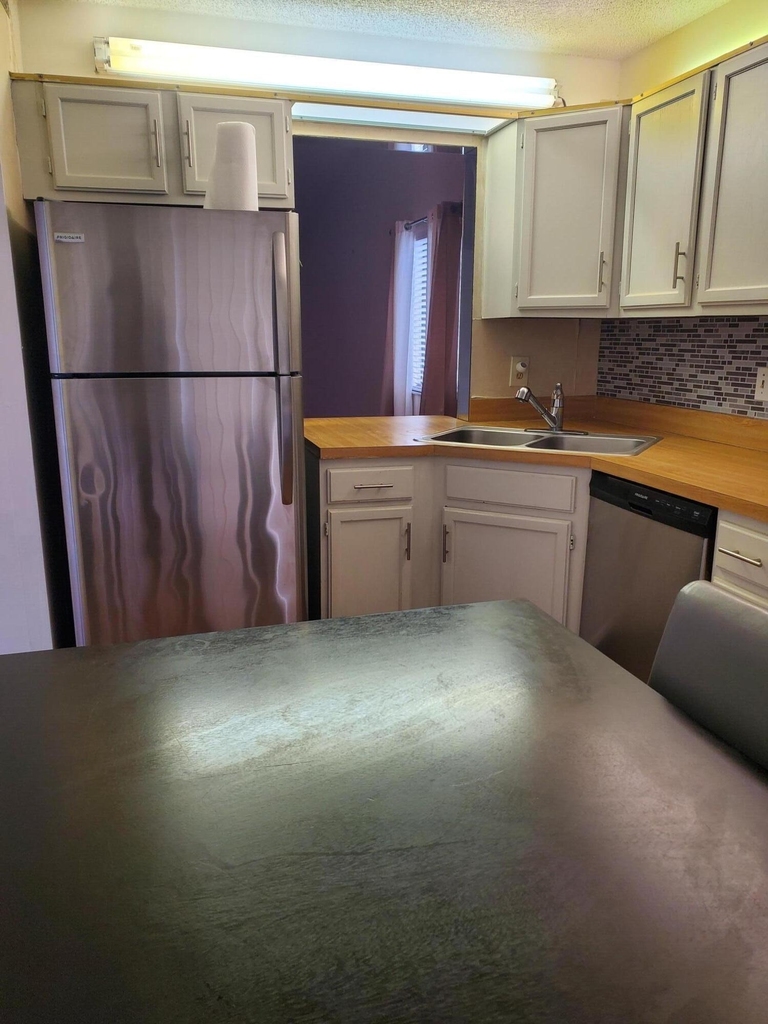 2641 Gately Drive E - Photo 4