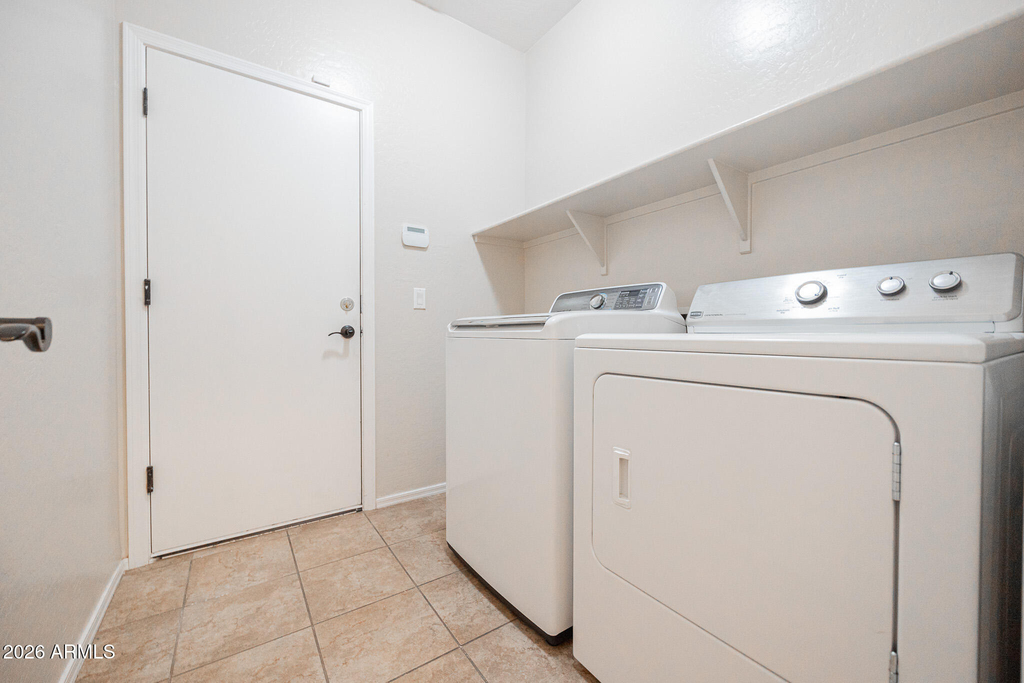 3681 E Yellowstone Place - Photo 22
