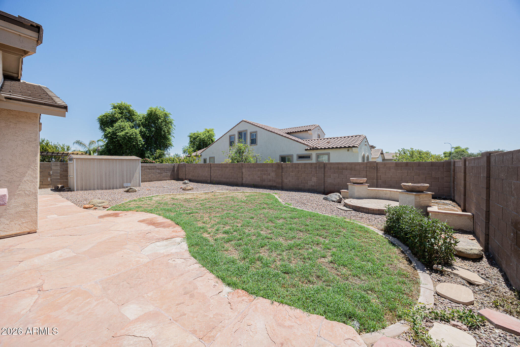 3681 E Yellowstone Place - Photo 23