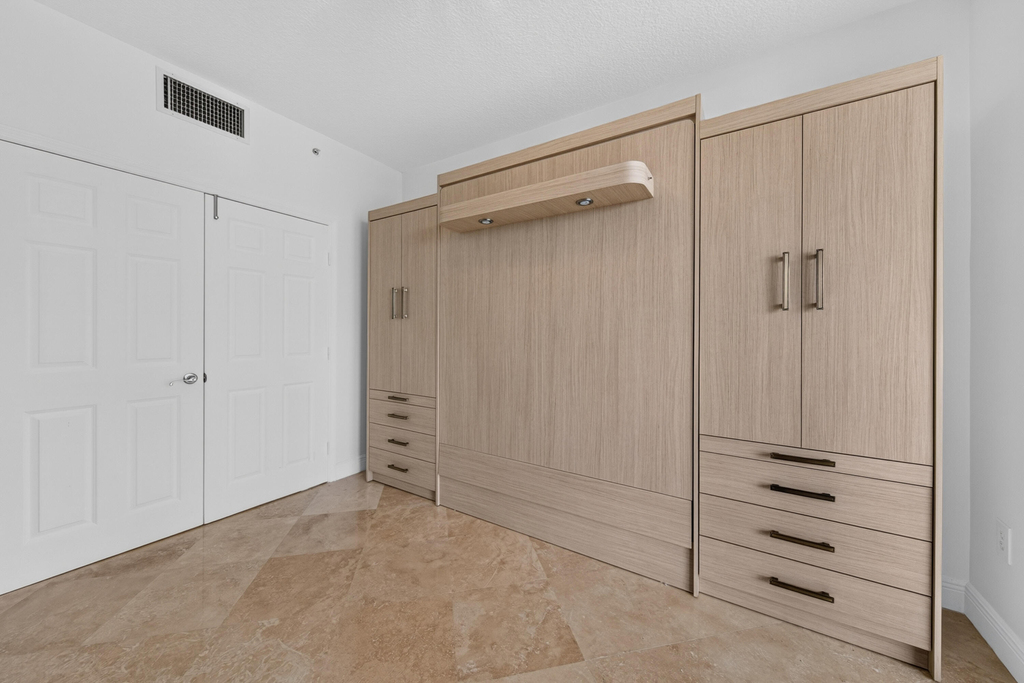 100 S Birch Road - Photo 36
