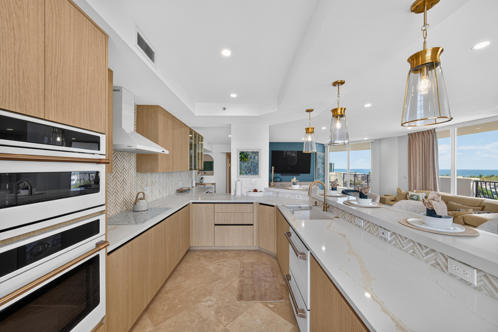 100 S Birch Road - Photo 48