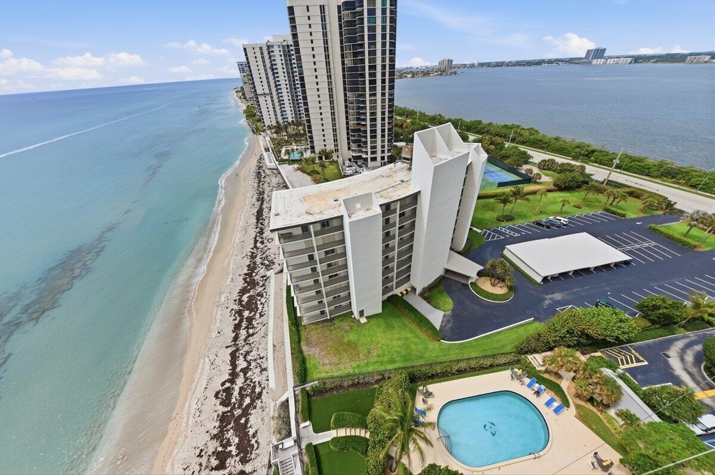 5420 N Ocean Drive - Photo 22