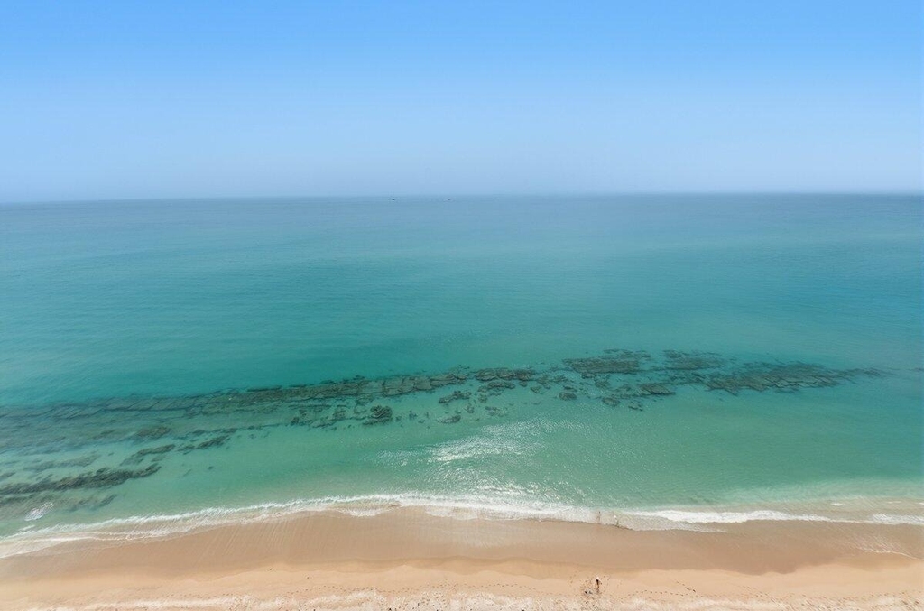 5420 N Ocean Drive - Photo 1