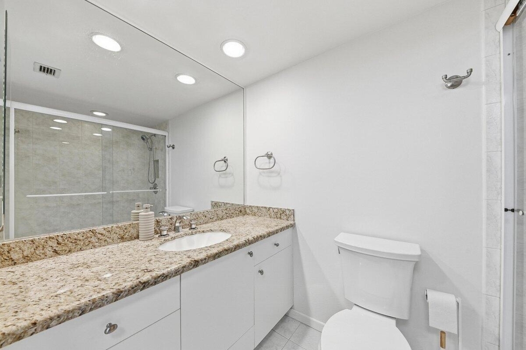 5420 N Ocean Drive - Photo 14