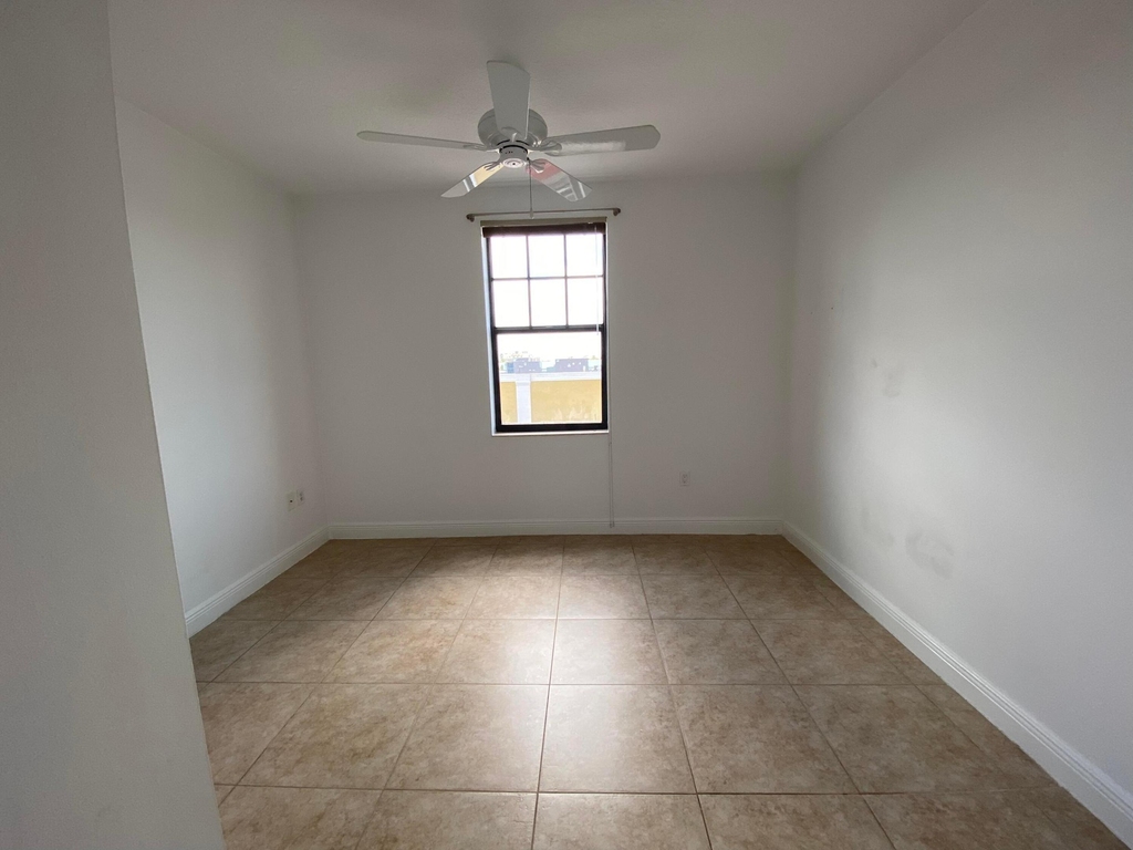 511 Lucerne Avenue - Photo 11