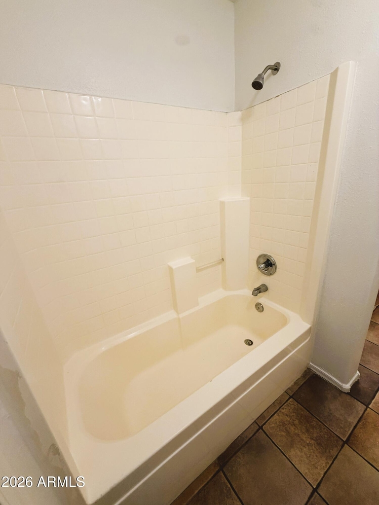 3816 S 74th Drive - Photo 14