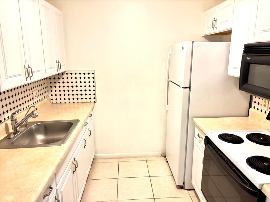 13350 Sw 1st Street - Photo 4