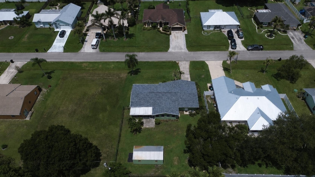 1149 Sw Hogan Street - Photo 16