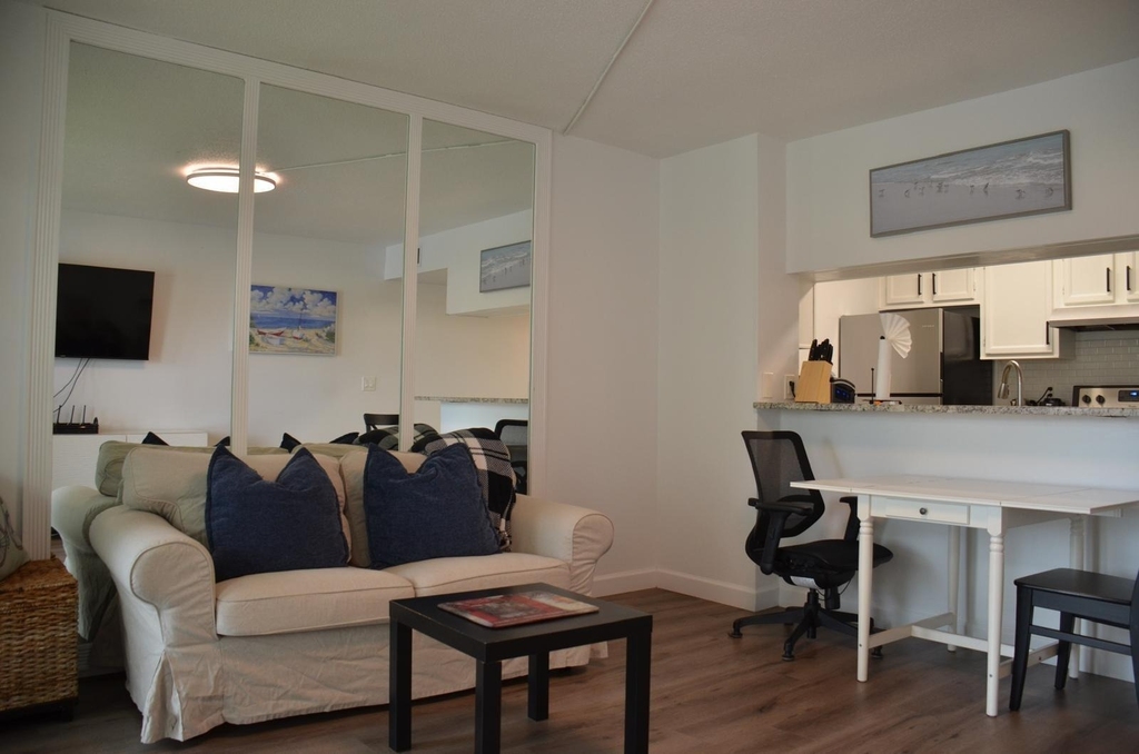 253 Cypress Point Drive - Photo 4