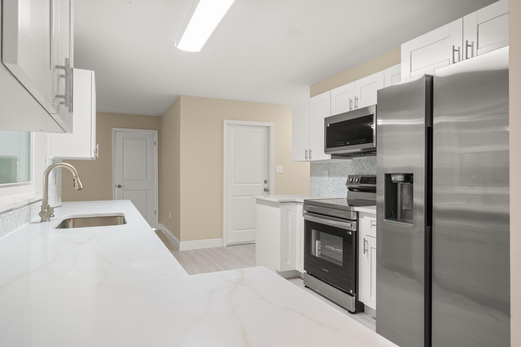 4119 Tangier Street - Photo 7