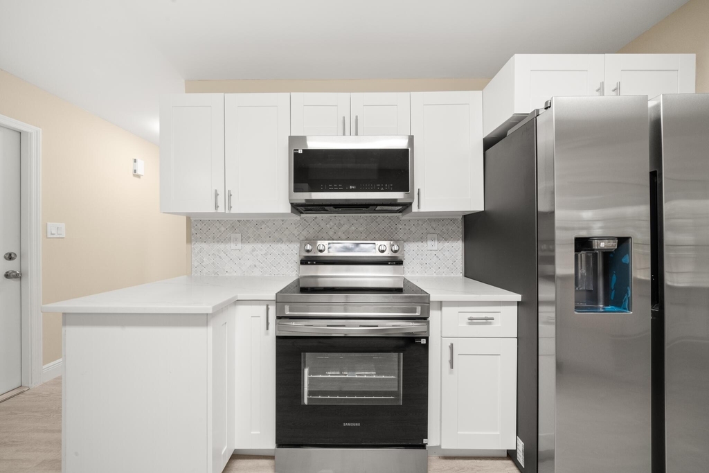 4119 Tangier Street - Photo 4