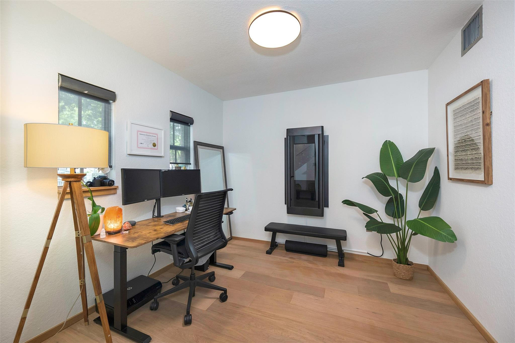 540 Ne 7th Avenue - Photo 21