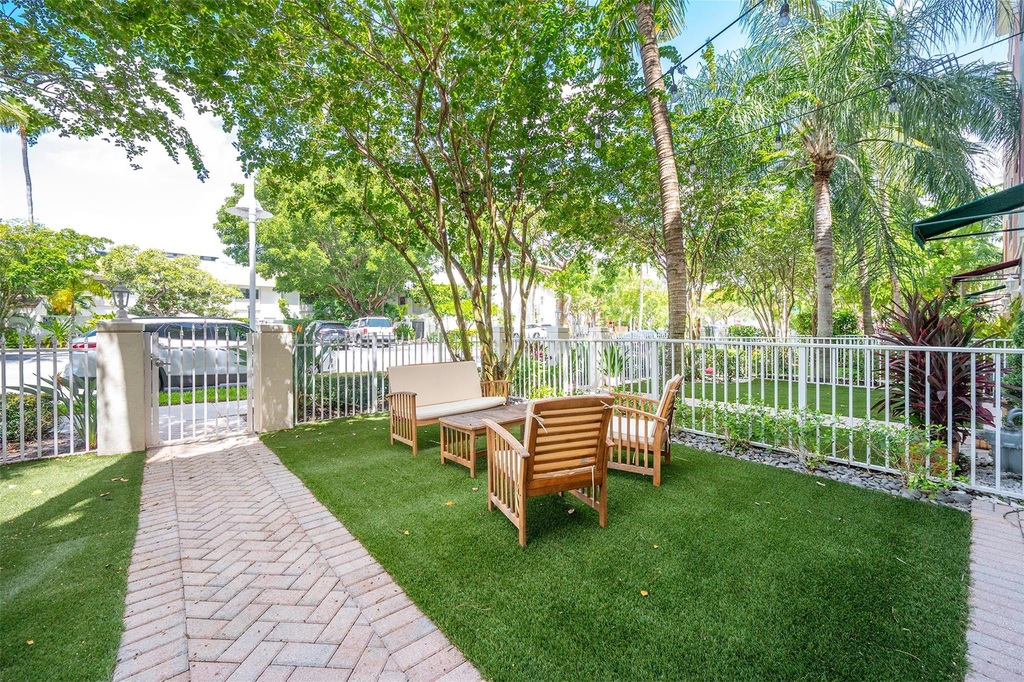 540 Ne 7th Avenue - Photo 28