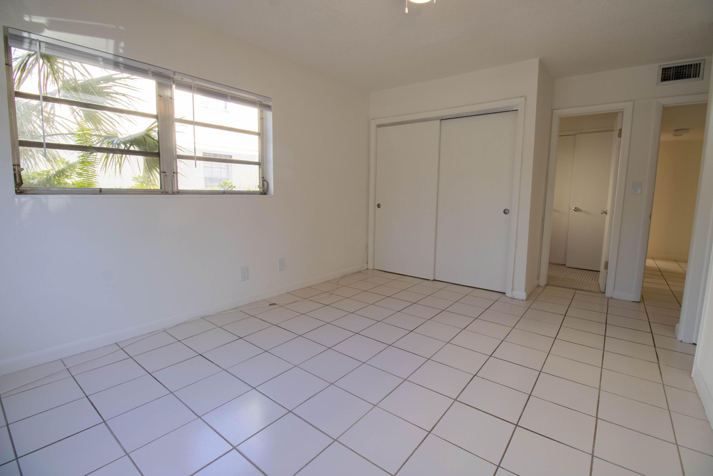 1501 Himmarshee Street - Photo 6