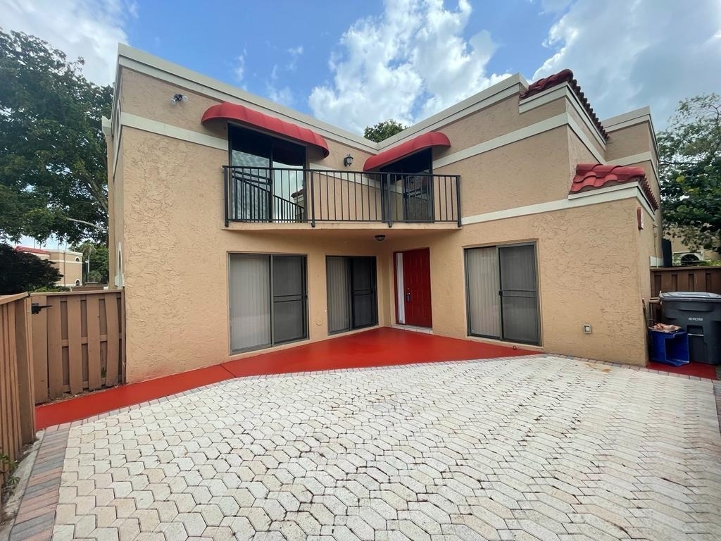 8243 Thames Boulevard - Photo 2