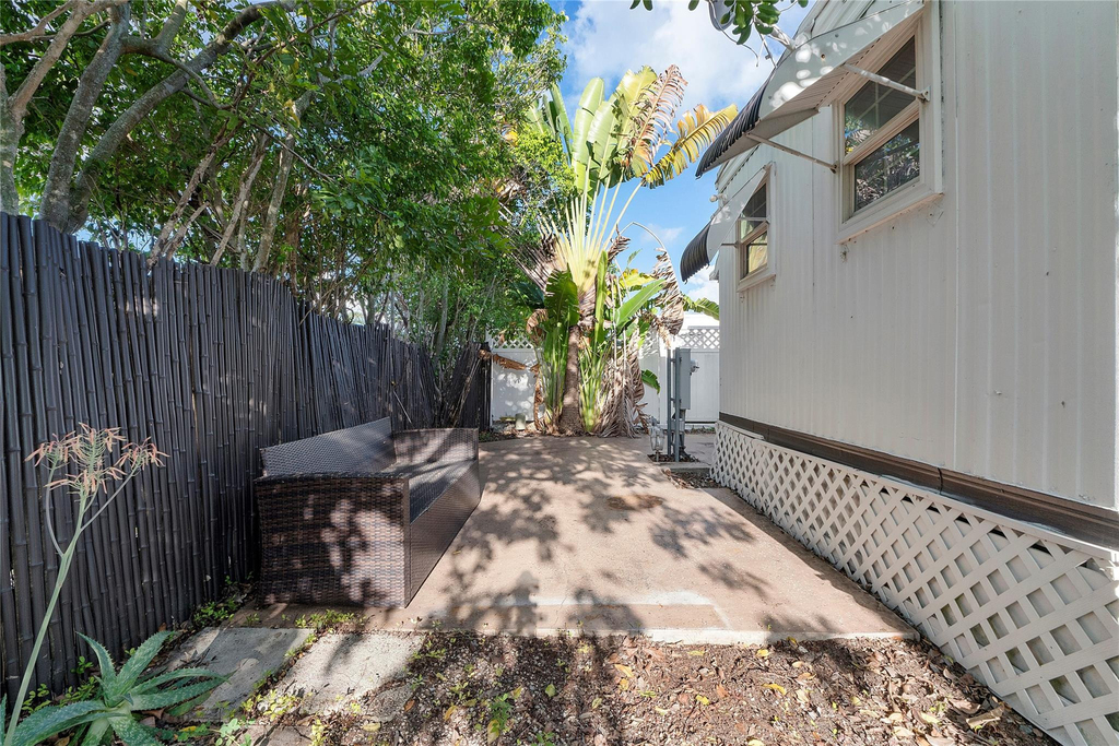 2710 E Marina Drive - Photo 8