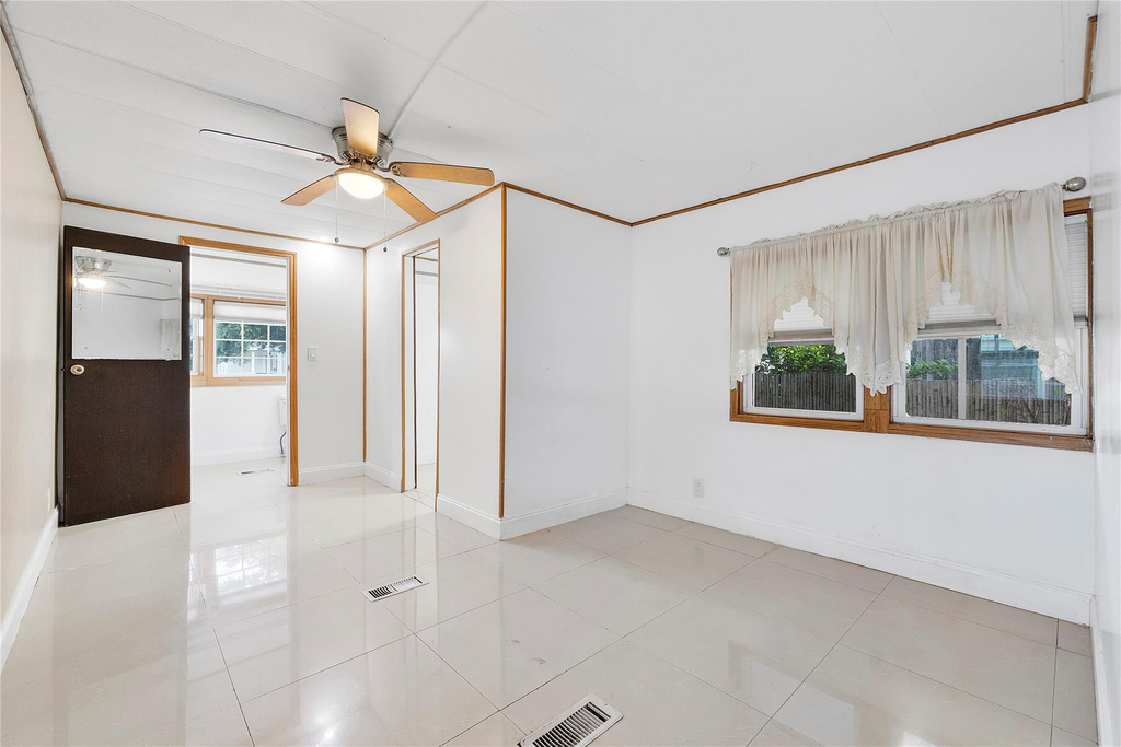 2710 E Marina Drive - Photo 2
