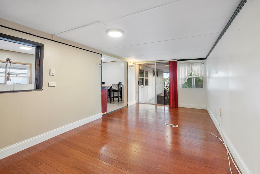 2710 E Marina Drive - Photo 3