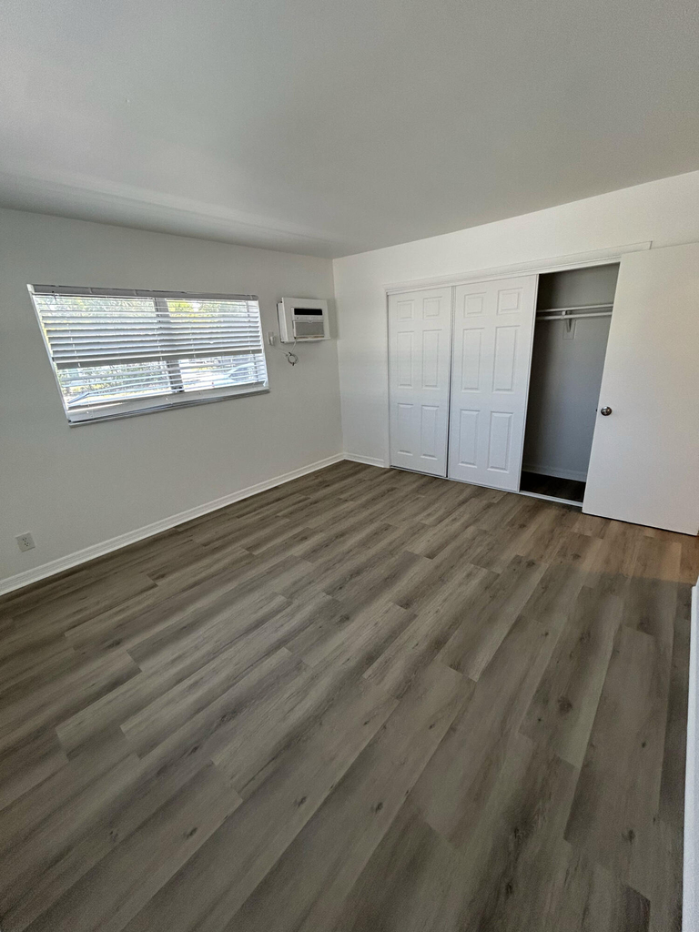 749 Se 15th Street - Photo 9