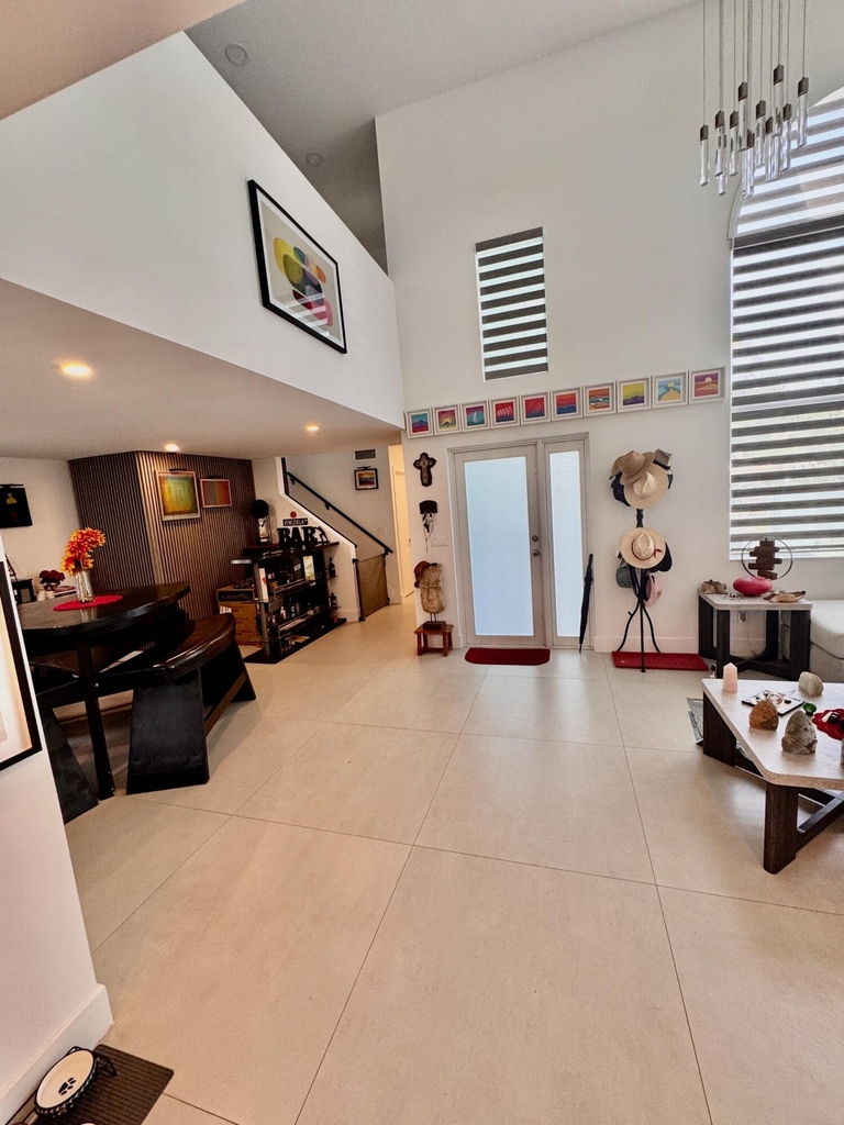 1081 Wilshire Circle E - Photo 7