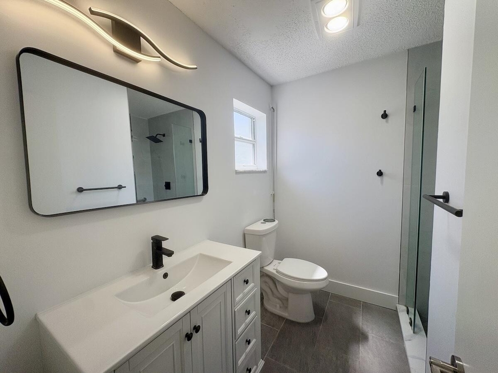 1590 Sw 14th Avenue - Photo 11