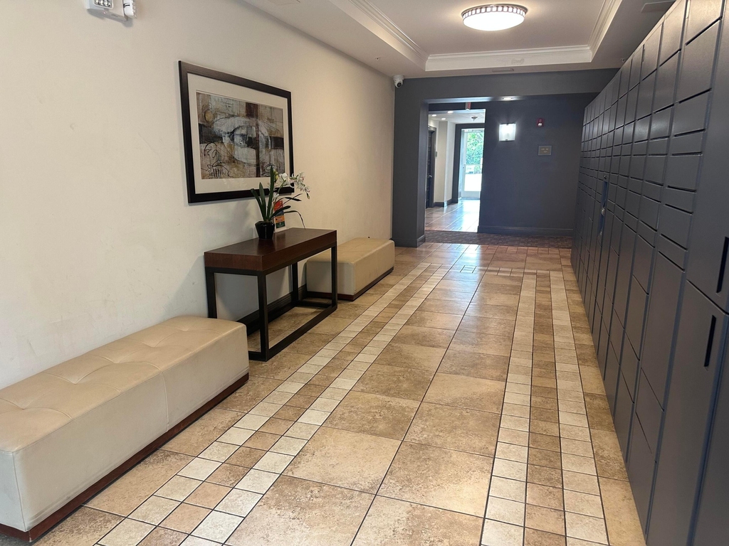 2401 Ne 65th Street - Photo 21