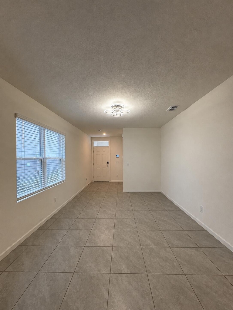 12251 Sw Nettuno Way - Photo 2