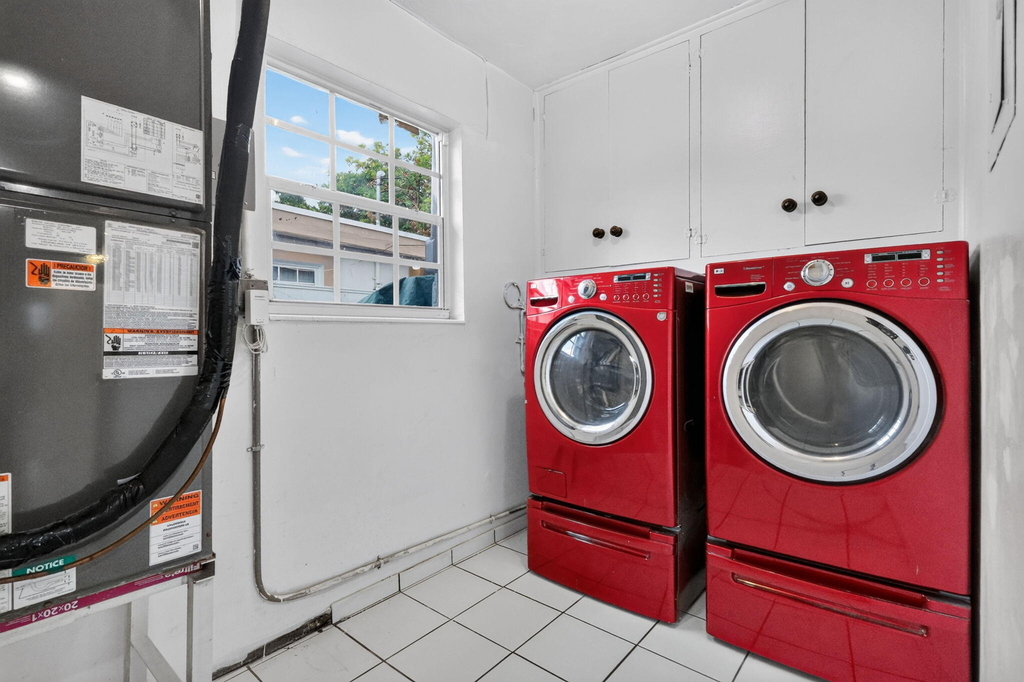 2707 Bahama Drive - Photo 5