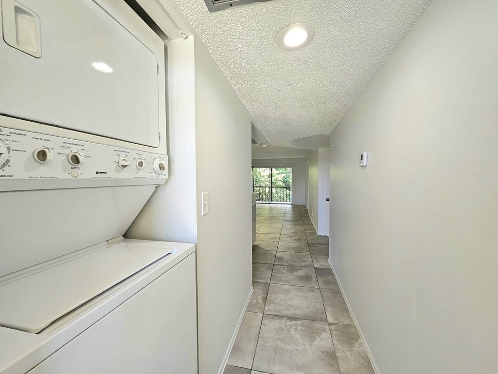 8000 S Colony Circle - Photo 5