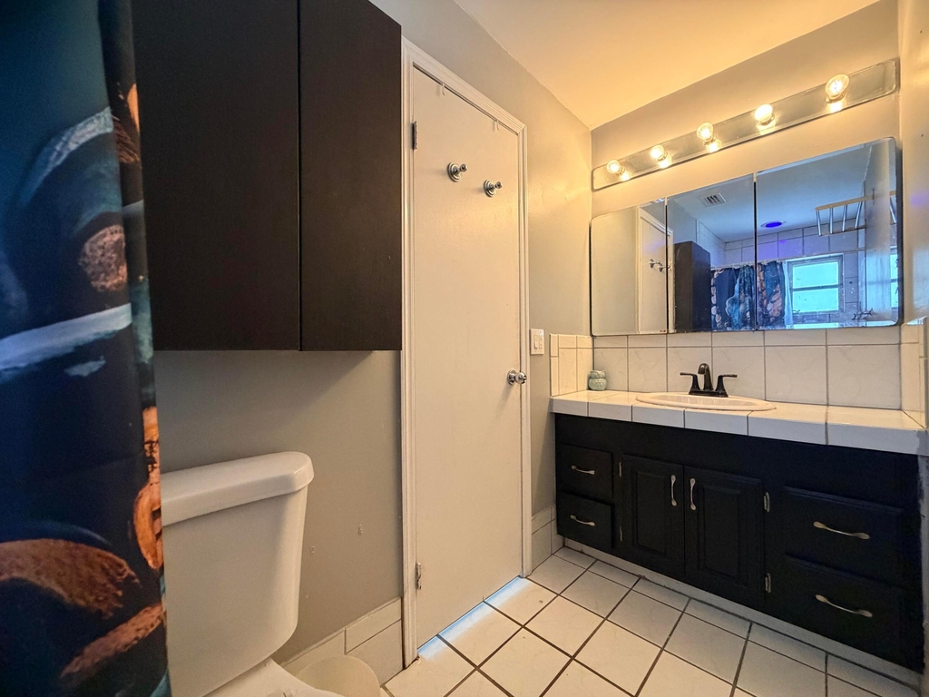 8381 Nw 28th Place - Photo 24