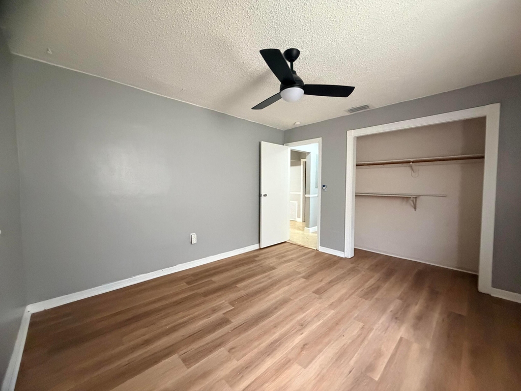8381 Nw 28th Place - Photo 17