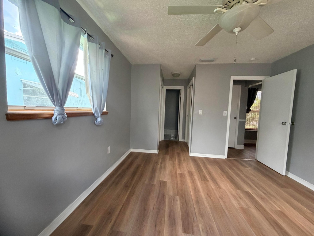 8381 Nw 28th Place - Photo 27