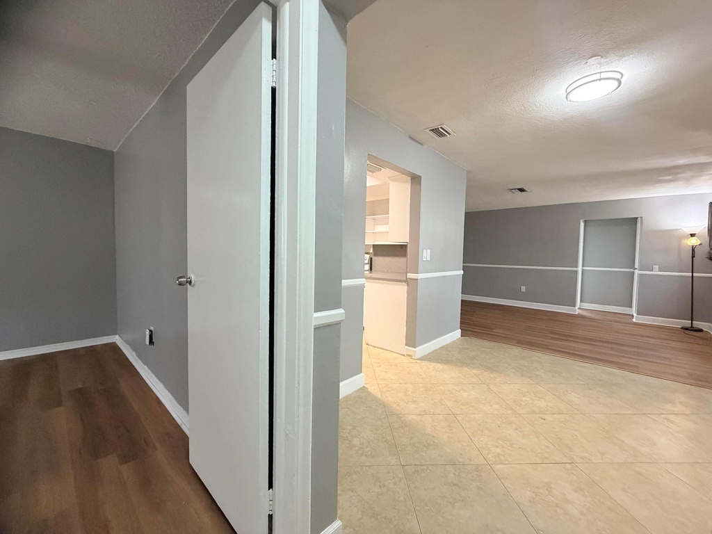 8381 Nw 28th Place - Photo 37